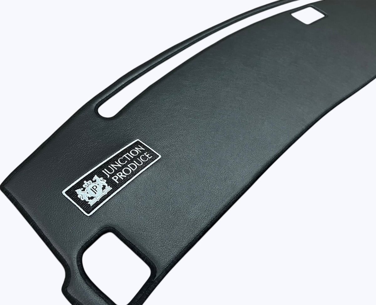 15-Series Majesta Dashboard Mat — image 3