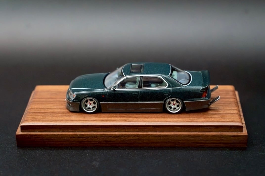 1/64 ジャンクションプロデュース 20セルシオ 後期 フルエアロキット仕様 ミニカー — image 3