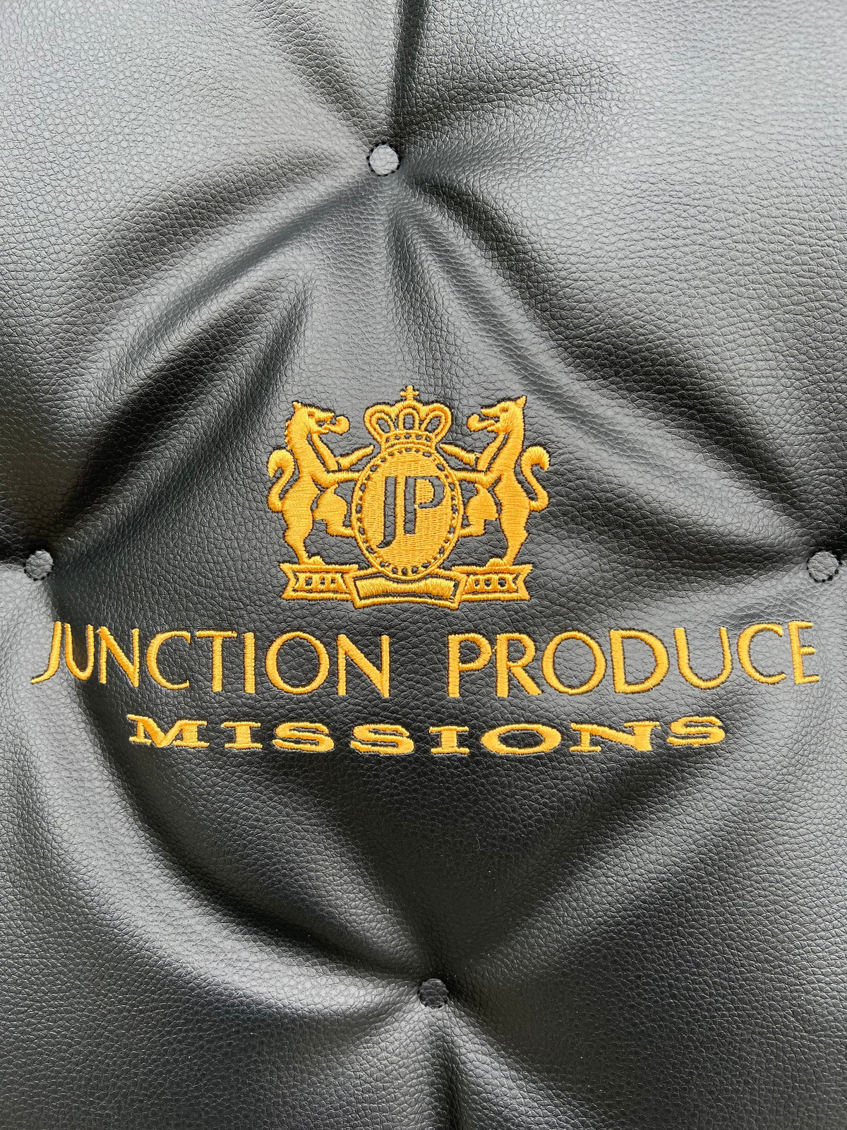 Comfort Cushion Black × Gold 2 pcs Set — image 3
