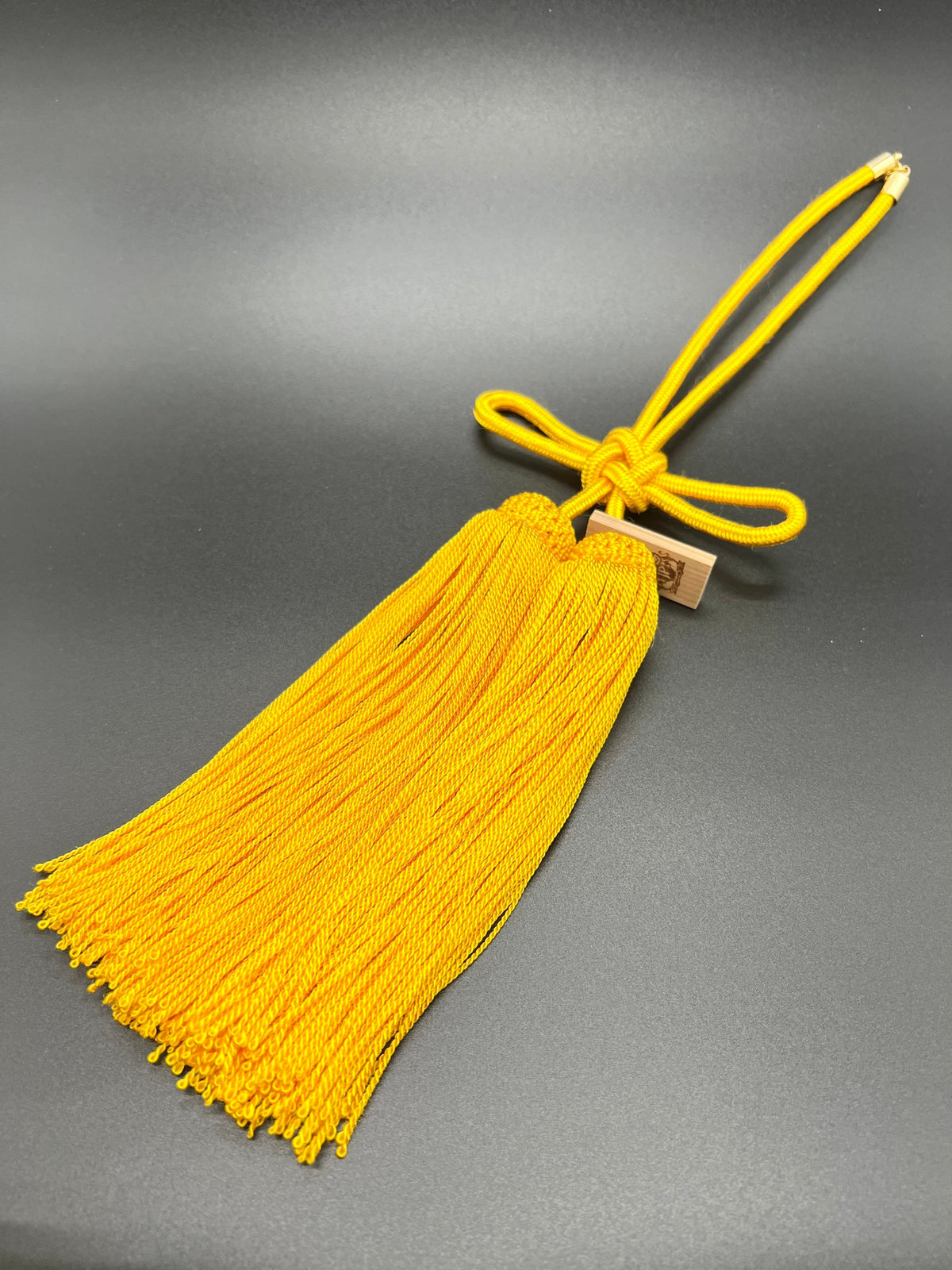Tassel Agemaki Knot Medium Size Yellowcolour — image 1