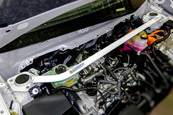 Strut Tower BAR /Aluminium /Front /Type I - TOYOTA AQUA NHP10 — image 1