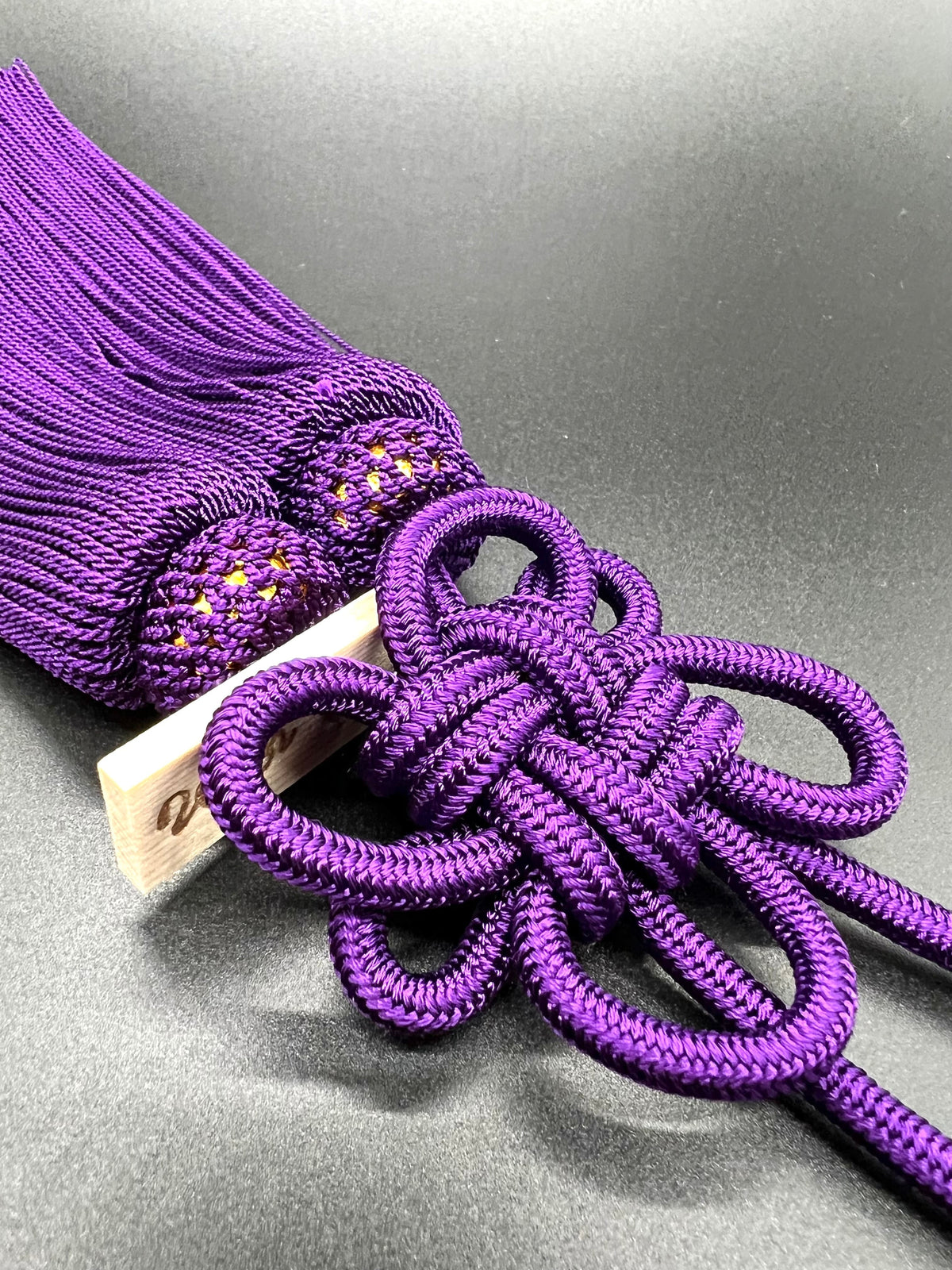 Tassel Chrysanthemum-Knot Medium Size Purple — image 3