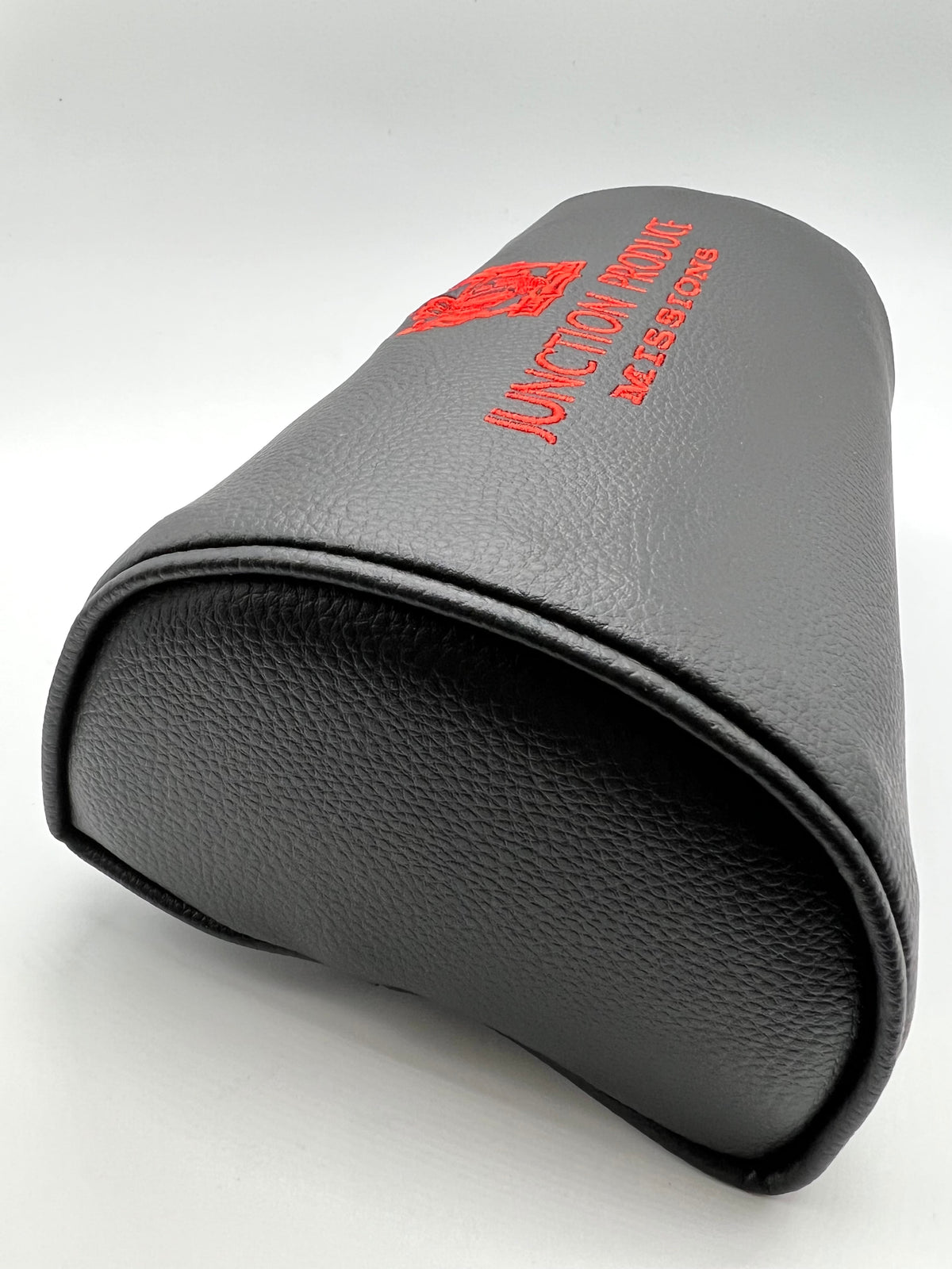 Missions Neck Pad Black × Red — image 3
