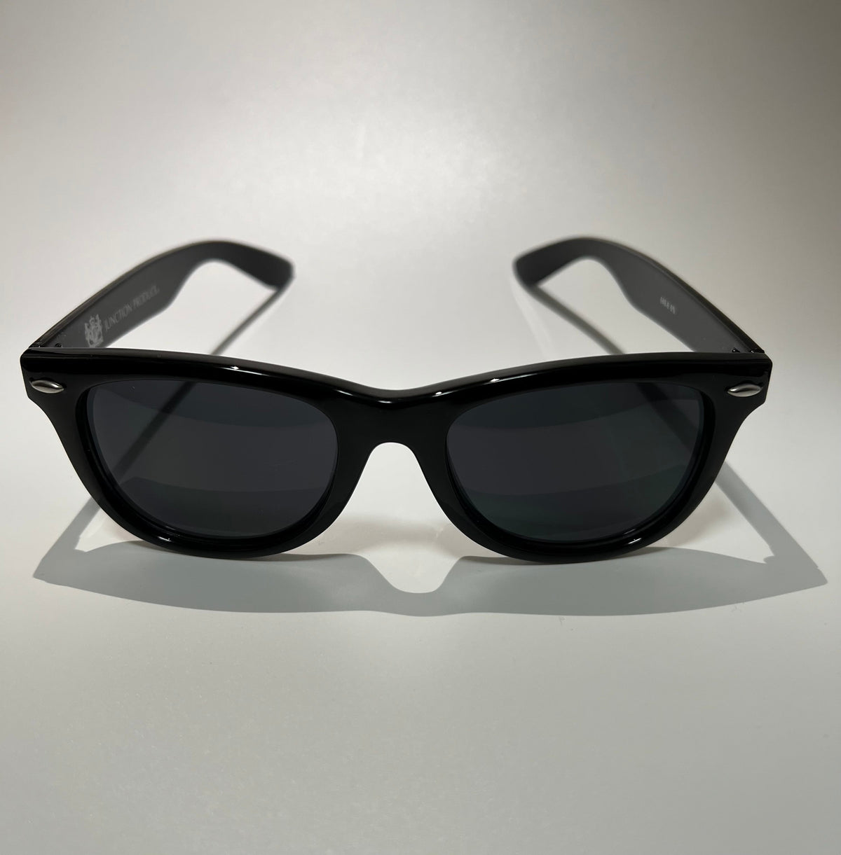 Sunglasses — image 3