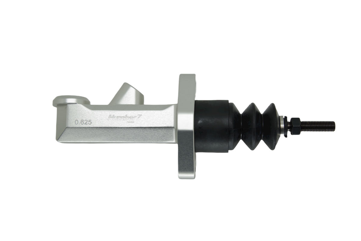 MASTER CYLINDER