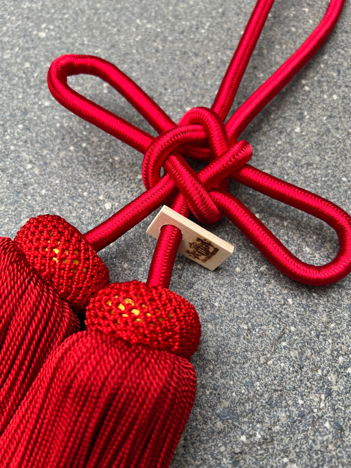 Tassel Agemaki Knot Large Size Red — image 1