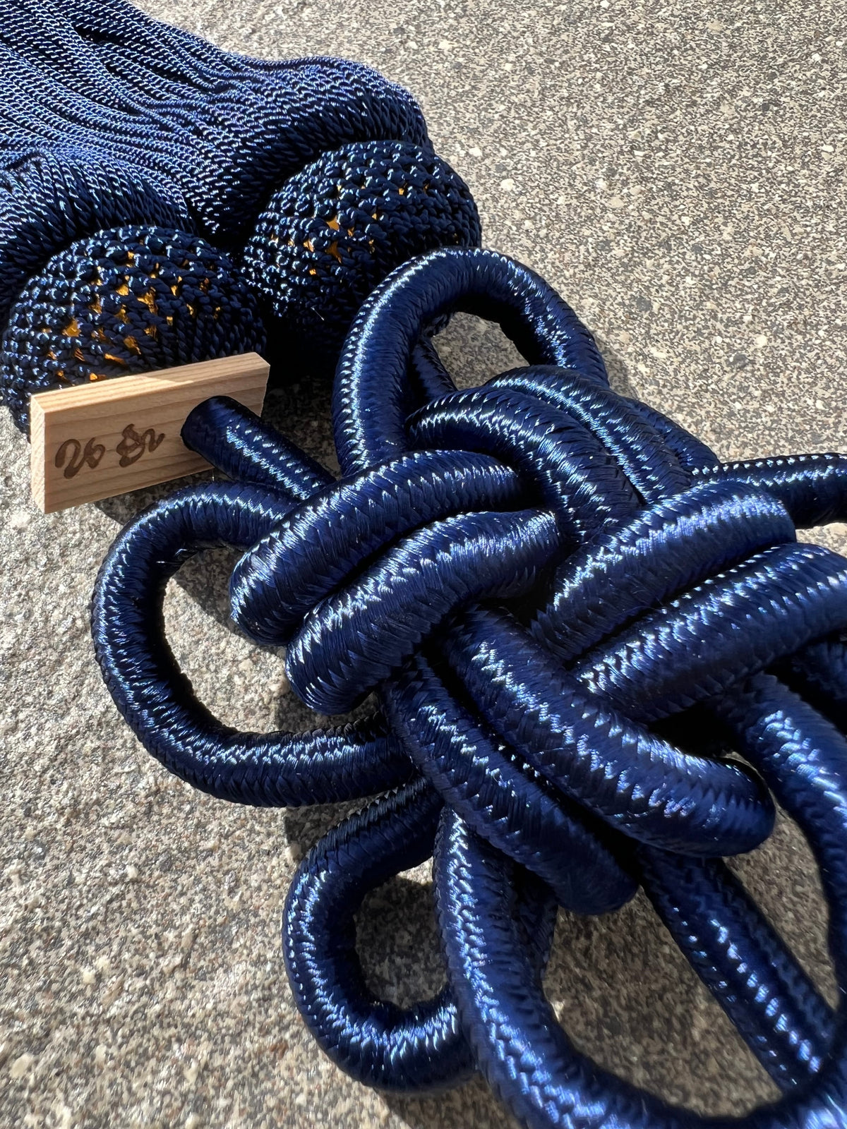 Tassel Chrysanthemum-Knot Large Size Navy — image 3