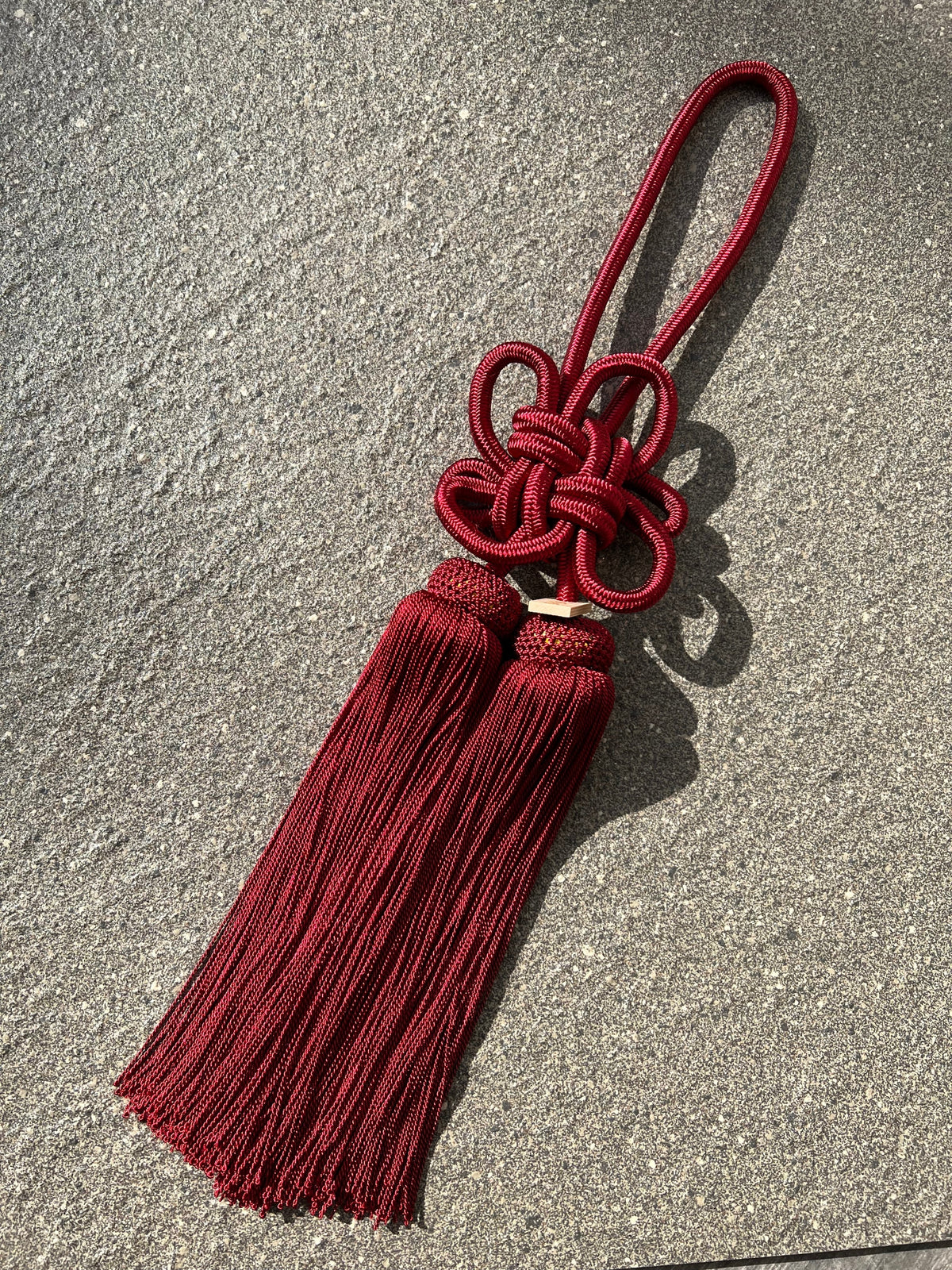 Tassel Chrysanthemum-Knot Large Size Maroon Wine — image 2