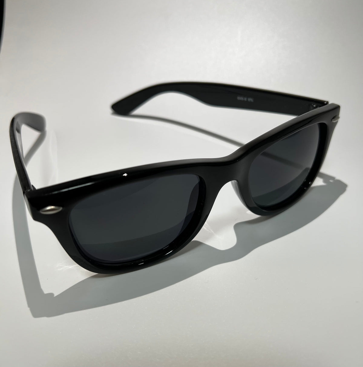 Sunglasses — image 6
