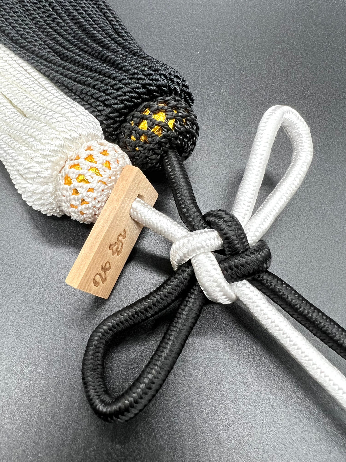 Tassel Agemaki Knot Medium Size Black Size — image 3