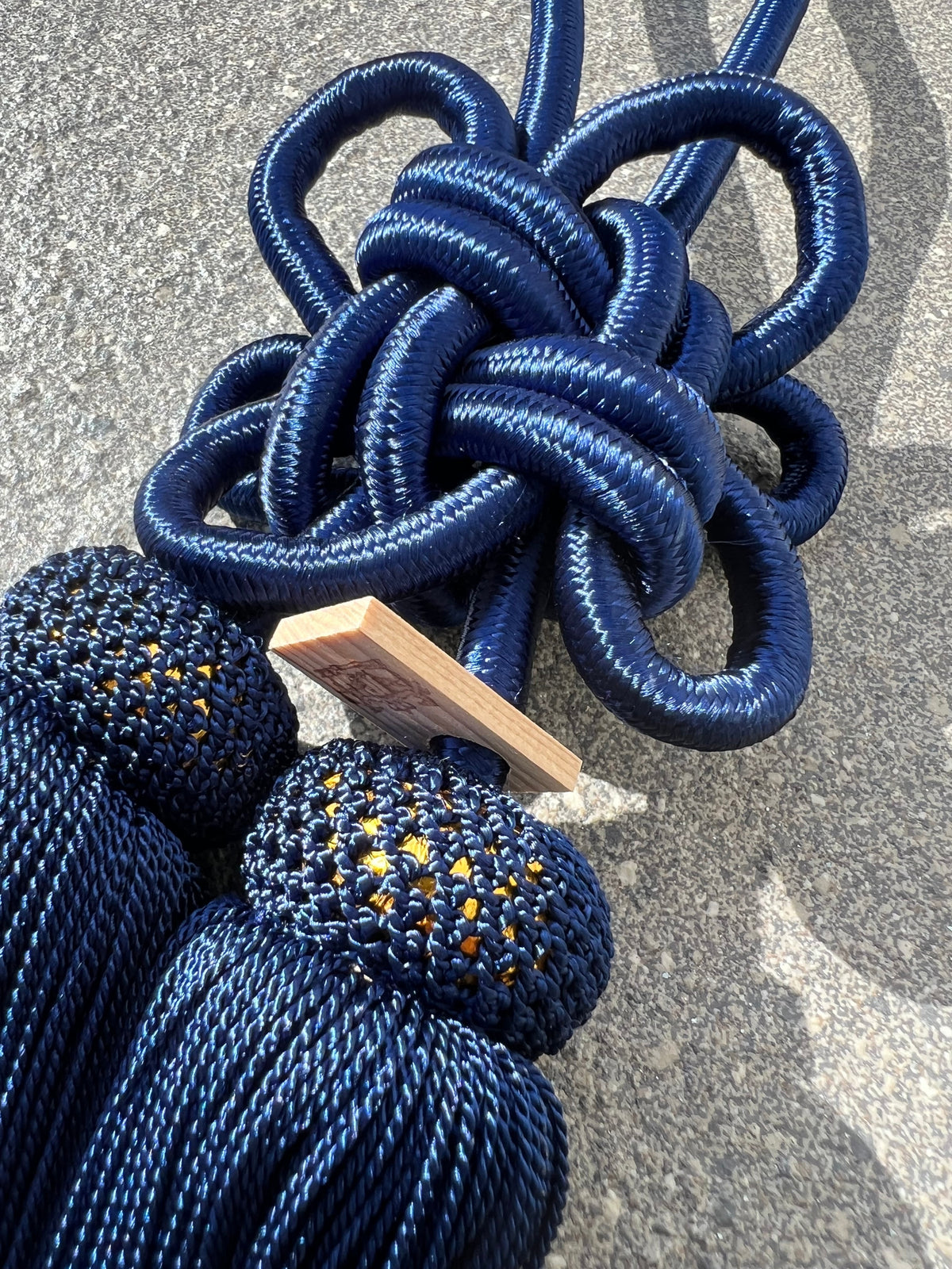 Tassel Chrysanthemum-Knot Large Size Navy — image 1