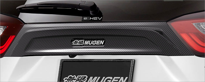 Carbon Tailgate Garnish — image 1