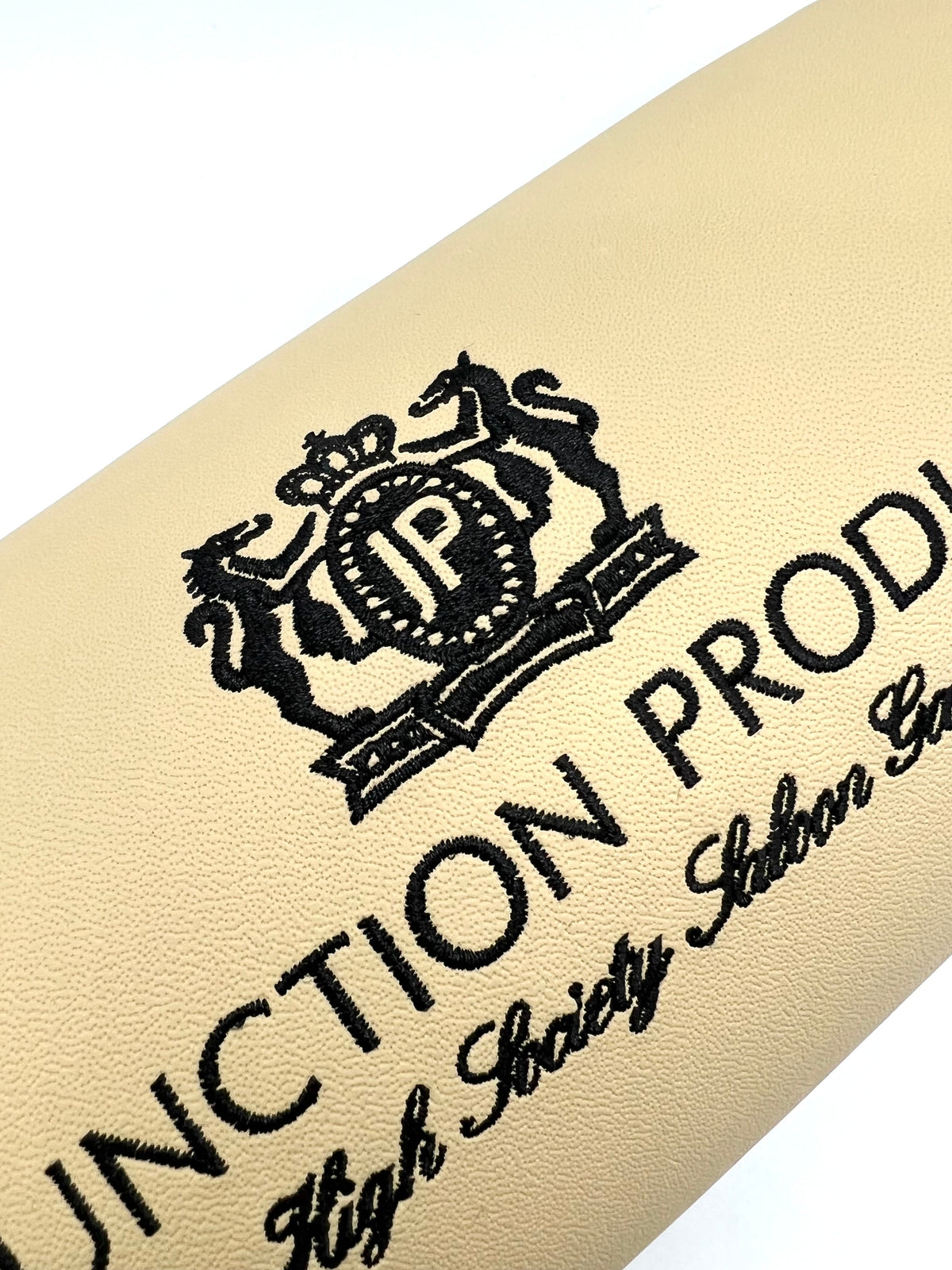 Script-Style Neck Pad Beige × Black 2 pcs Set — image 3