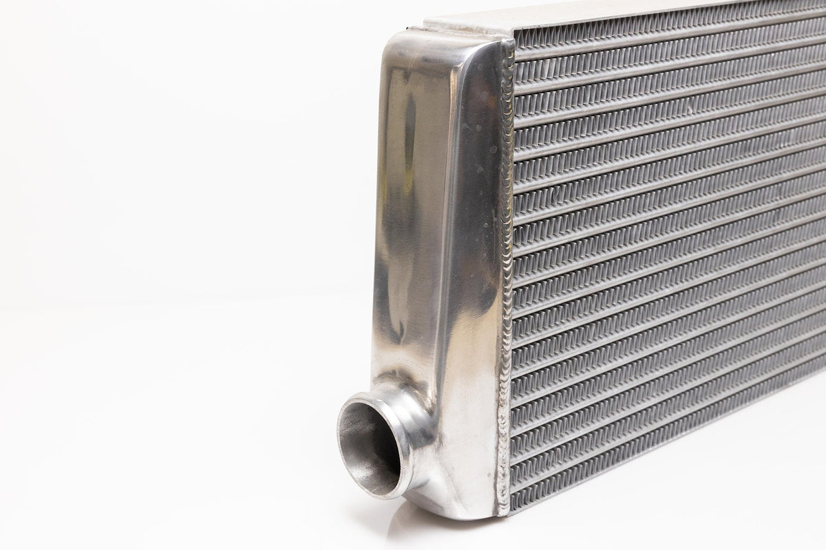 UNIVERSAL INTERCOOLER SPEC TYPE-24, BOTTOM 60mm INLET/OUTLET - (12001411) — image 3