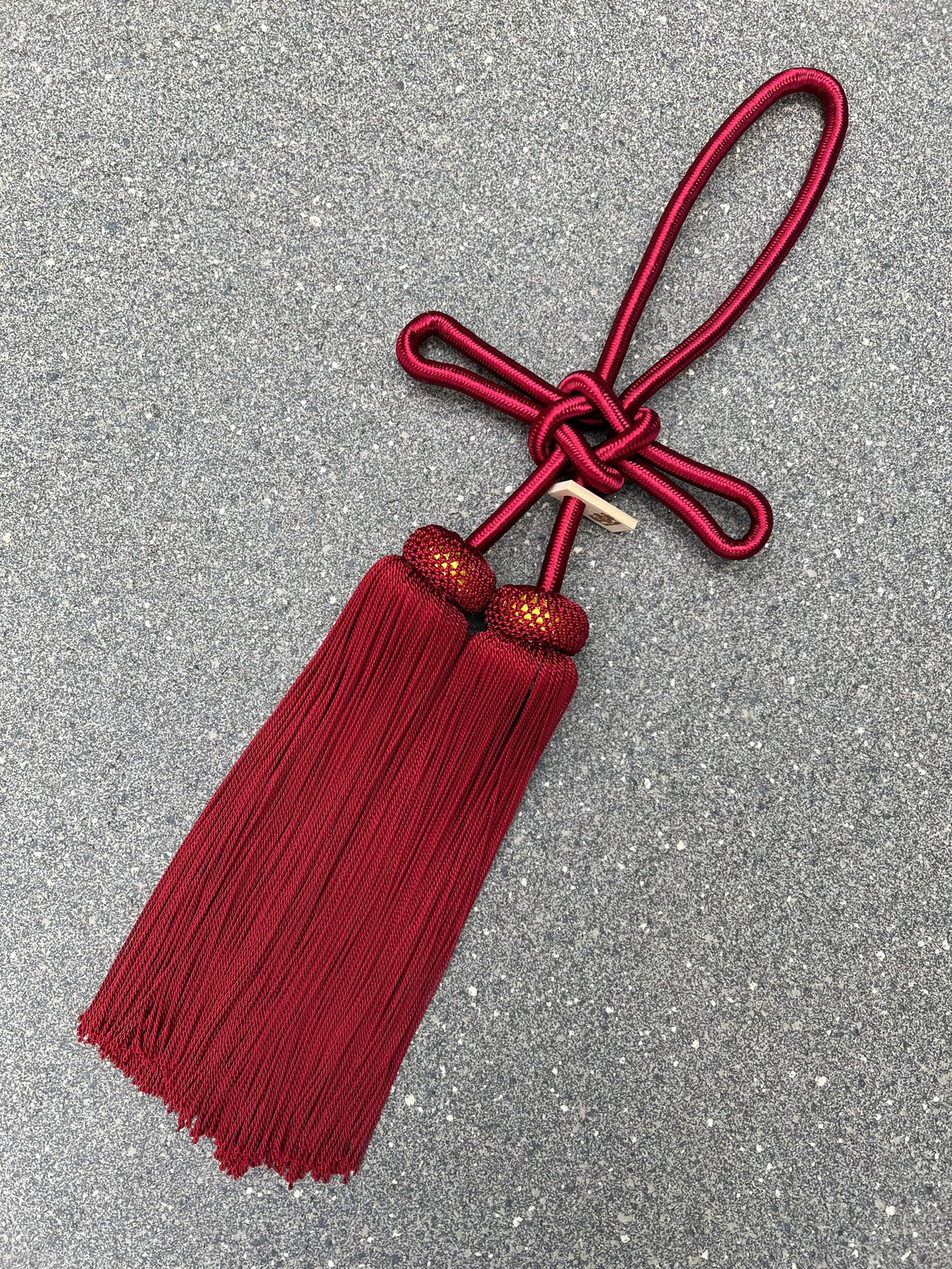 Tassel Agemaki Knot Large Size Maroon Wine — image 2