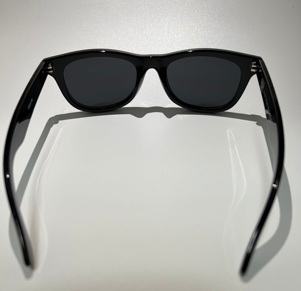 Sunglasses — image 5