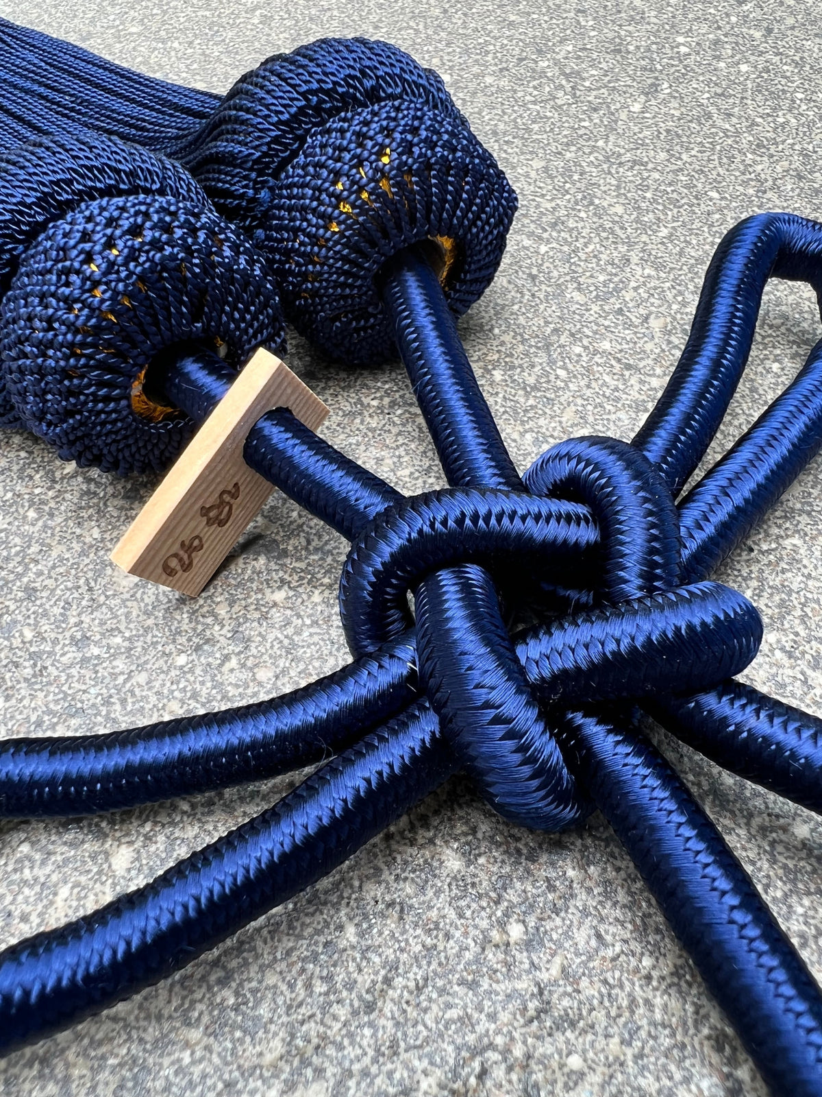 Tassel Agemaki Knot Large Size Navy — image 3