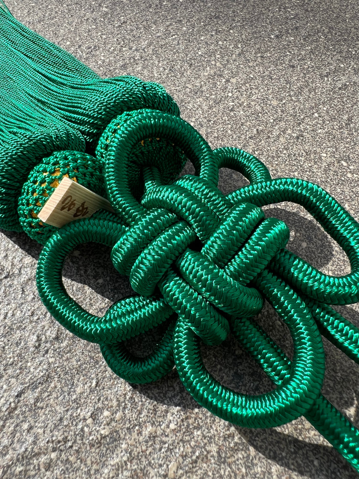 Tassel Chrysanthemum-Knot Large Size Green — image 3
