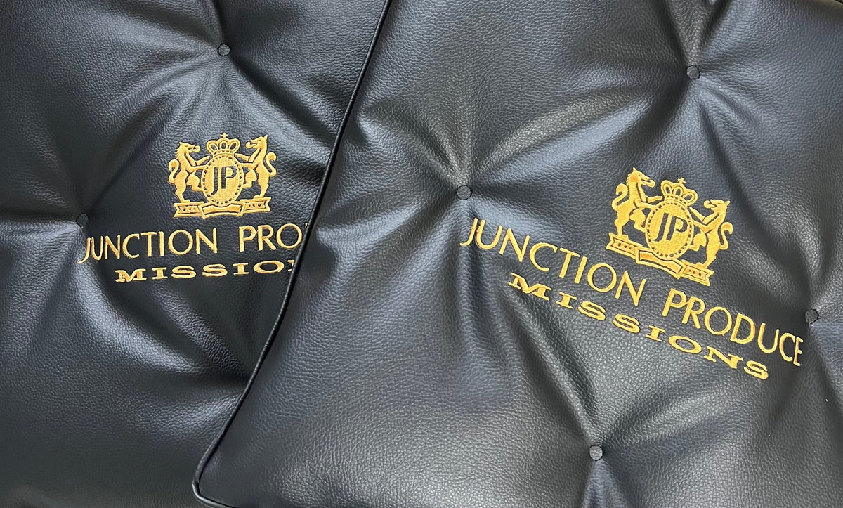 Comfort Cushion Black × Gold 2 pcs Set — image 1