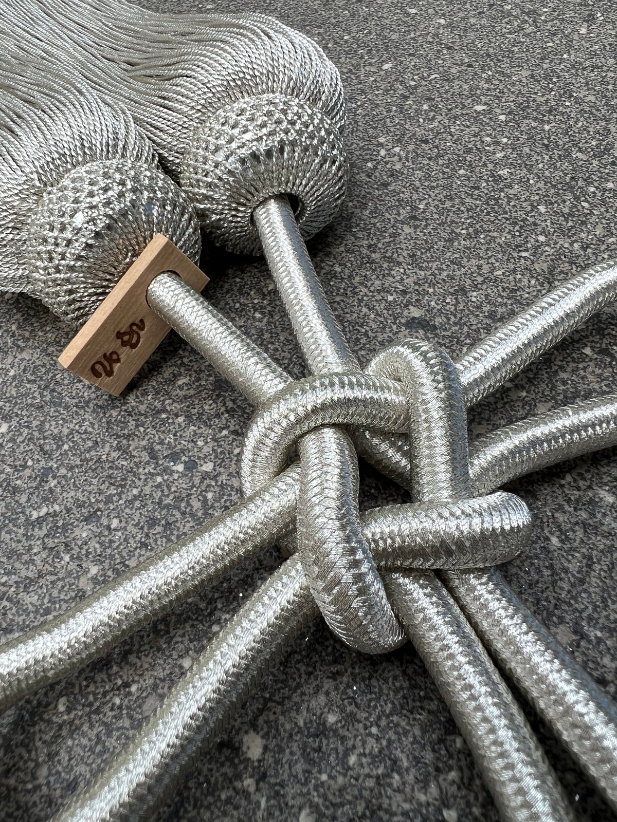 Tassel Agemaki Knot Large Size Silver — image 3