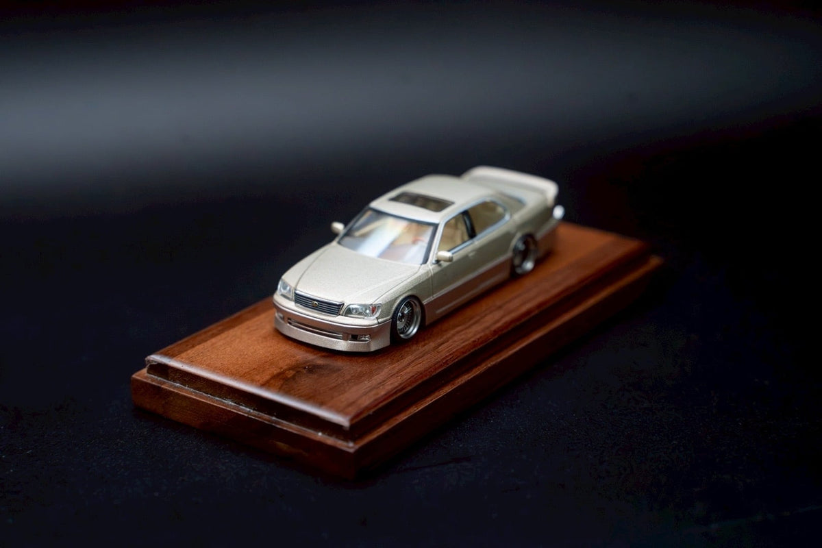 1/64 ジャンクションプロデュース 20セルシオ 後期 フルエアロキット仕様 ミニカー — image 5