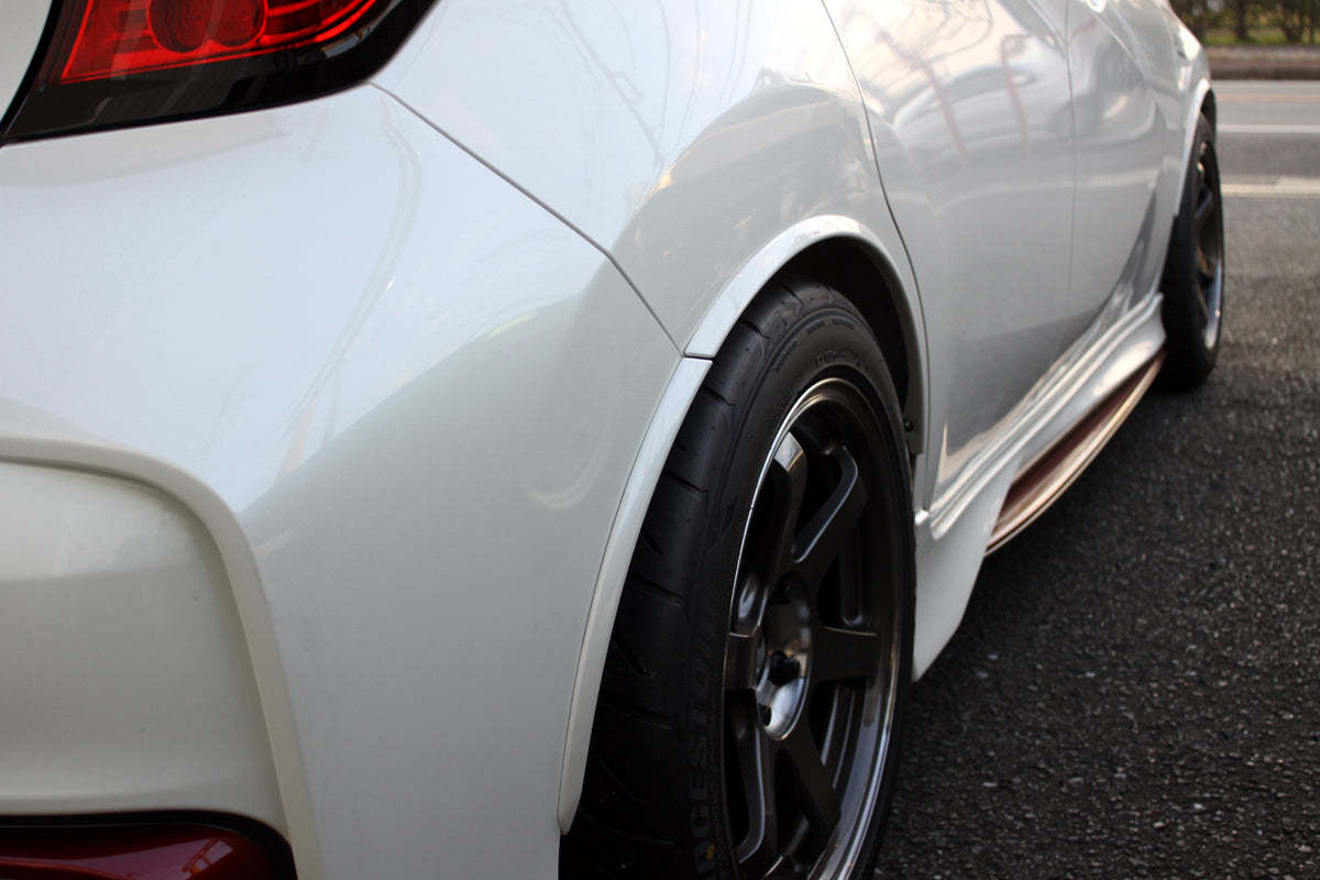 Fender Mouldings — Nissan Note Nismo S (E12) — image 4