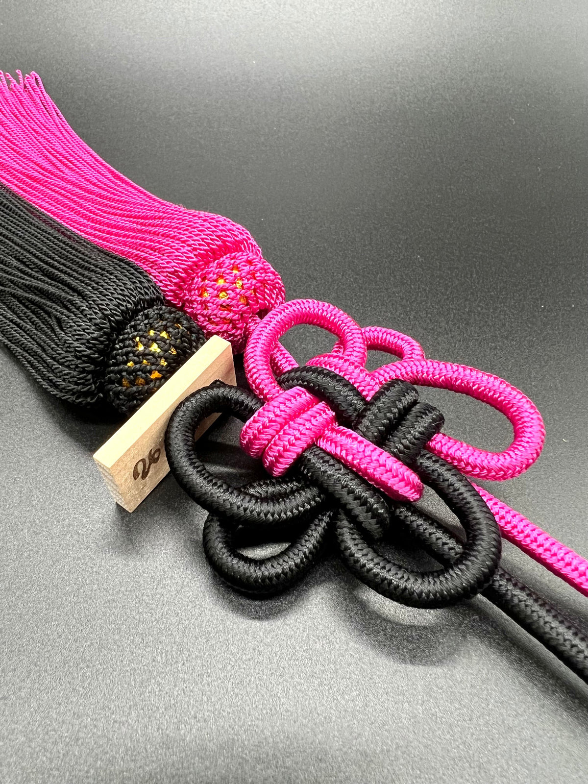 Tassel Chrysanthemum-Knot Medium Size Black Shocking Pink — image 3