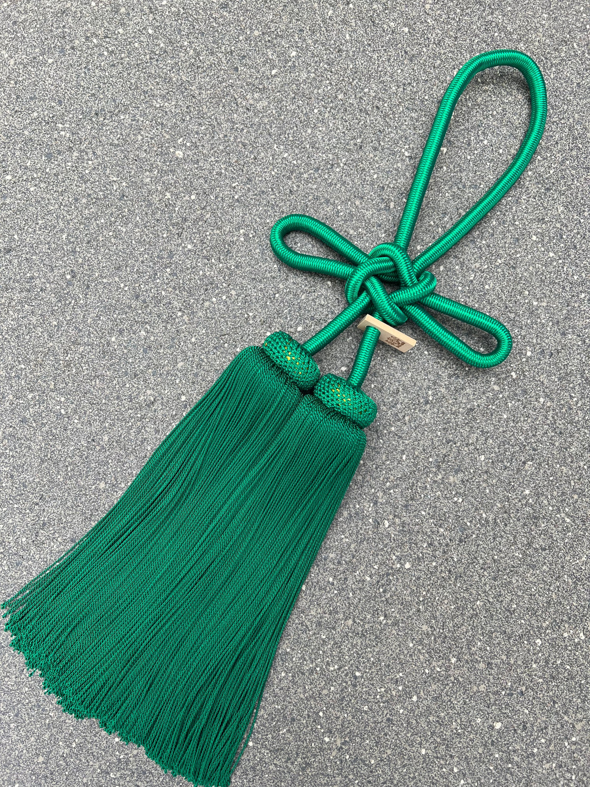 Tassel Agemaki Knot Large Size Green — image 2
