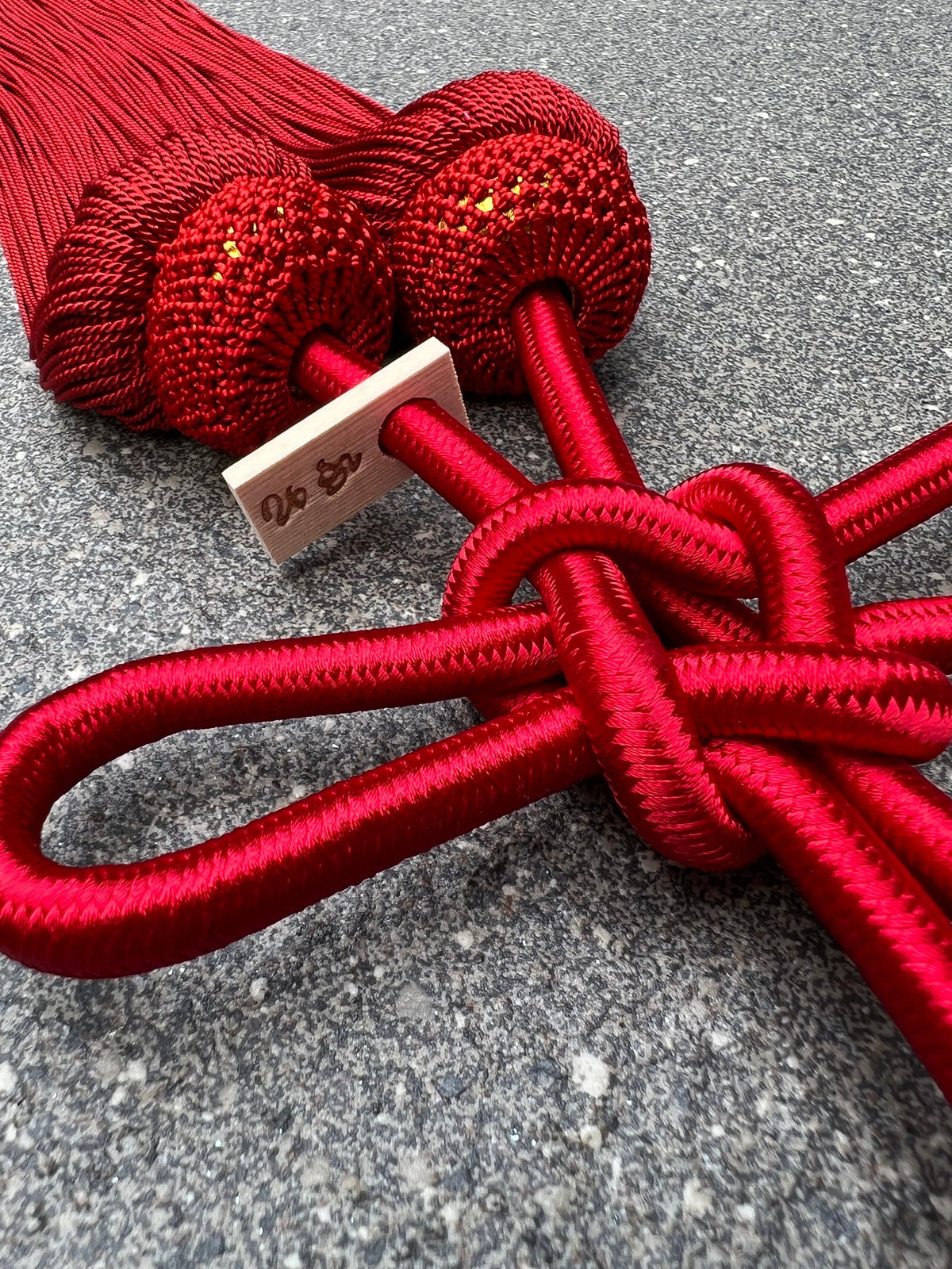 Tassel Agemaki Knot Large Size Red — image 3