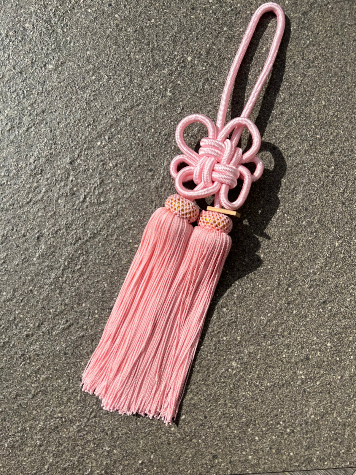 Tassel Chrysanthemum-Knot Large Size Pink — image 2