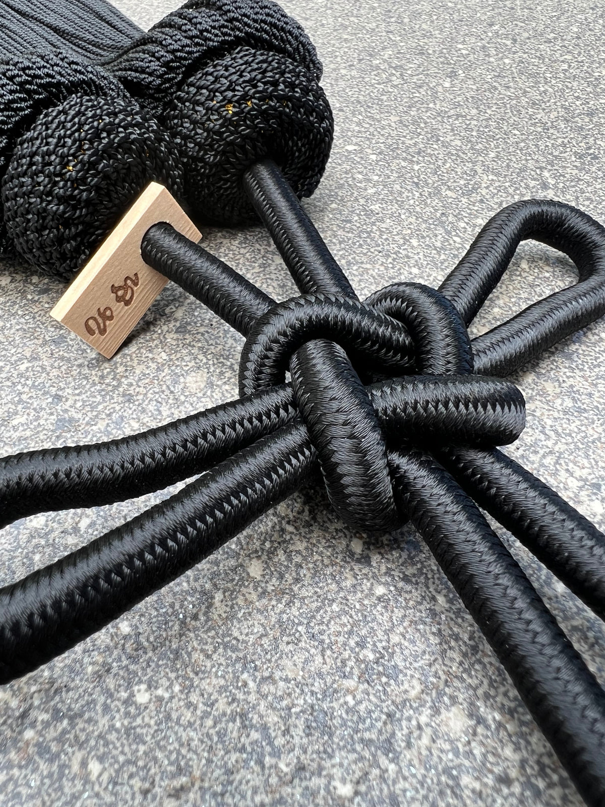 Tassel Agemaki Knot Large Size Black — image 3