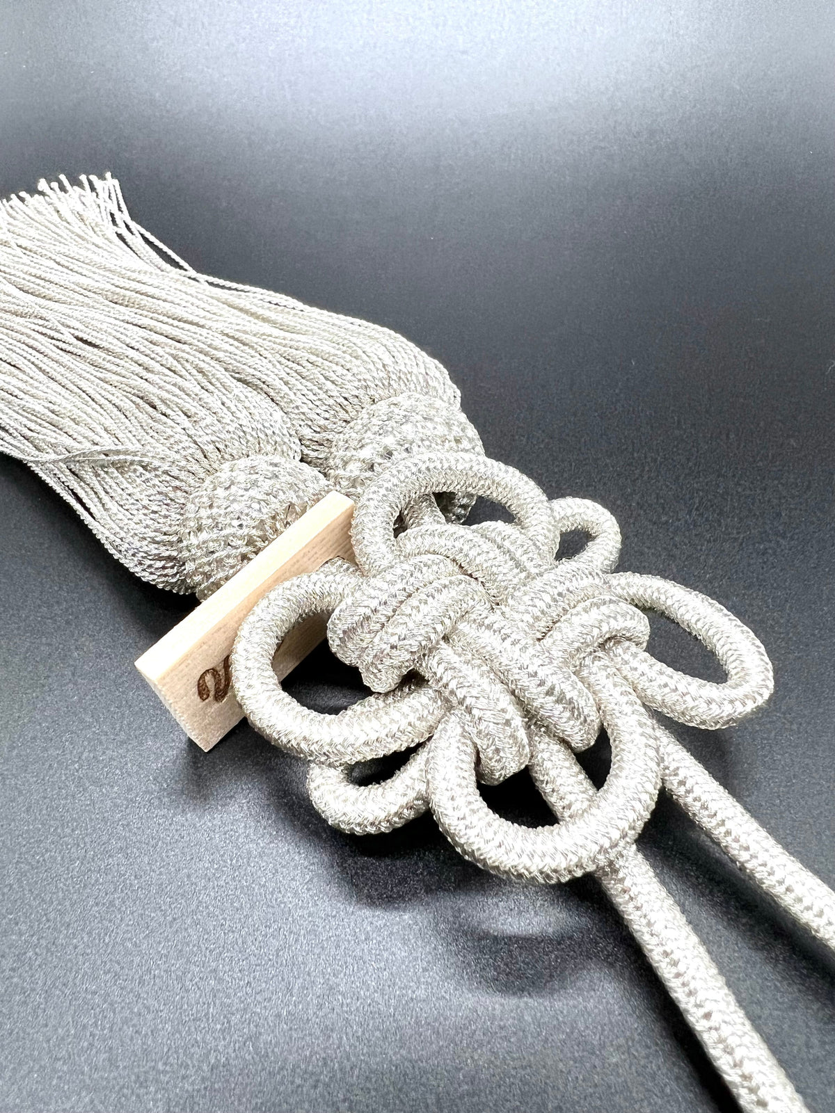 Tassel Chrysanthemum-Knot Medium Size Silver — image 3