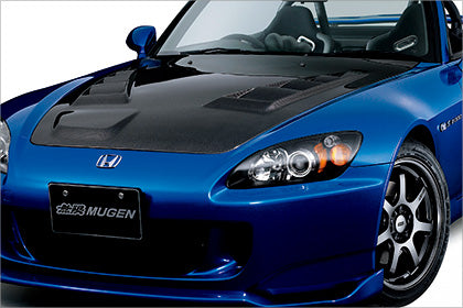 Aero Bonnet[CFRP/UV Cut, Clear Coatfinish]